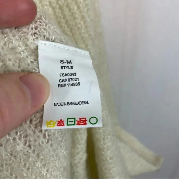 La Classe  Couture Ivory Knit Stripe Hooded Poncho - Picture 7 of 8